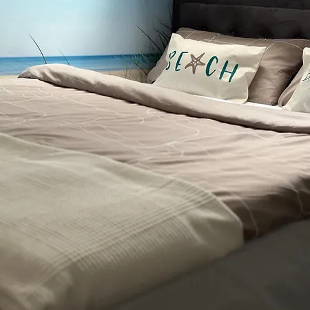 Mit Schloesserblick In I Grosse Dachterrasse I Parkplatz Kostenfrei *