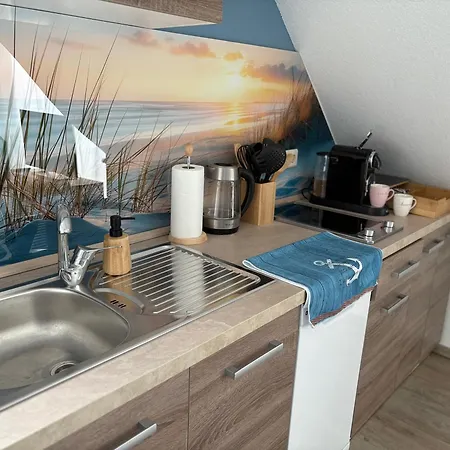 Mit Schloesserblick In I Grosse Dachterrasse I Parkplatz Kostenfrei Δρέσδη