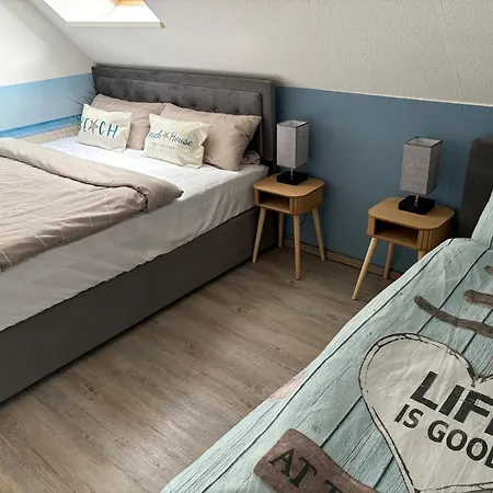 Mit Schloesserblick In I Grosse Dachterrasse I Parkplatz Kostenfrei 德累斯顿