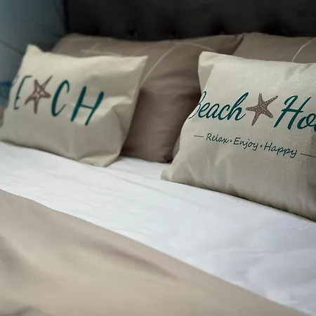 Διαμέρισμα Mit Schloesserblick In I Grosse Dachterrasse I Parkplatz Kostenfrei