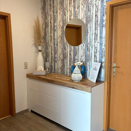 Mit Schloesserblick In I Grosse Dachterrasse I Parkplatz Kostenfrei Apartment *