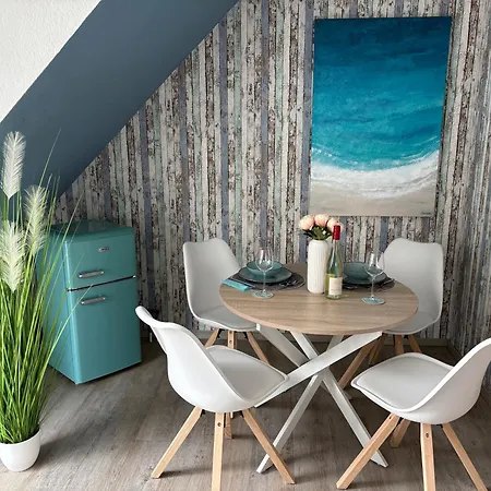 Mit Schloesserblick In I Grosse Dachterrasse I Parkplatz Kostenfrei *