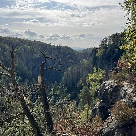 Διαμέρισμα Mit Schloesserblick In I Grosse Dachterrasse I Parkplatz Kostenfrei *