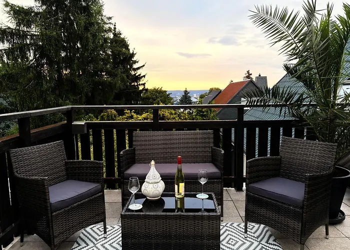 Mit Schloesserblick In I Grosse Dachterrasse I Parkplatz Kostenfrei Lejlighed *