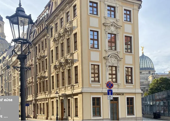 Mit Schloesserblick In I Grosse Dachterrasse I Parkplatz Kostenfrei *