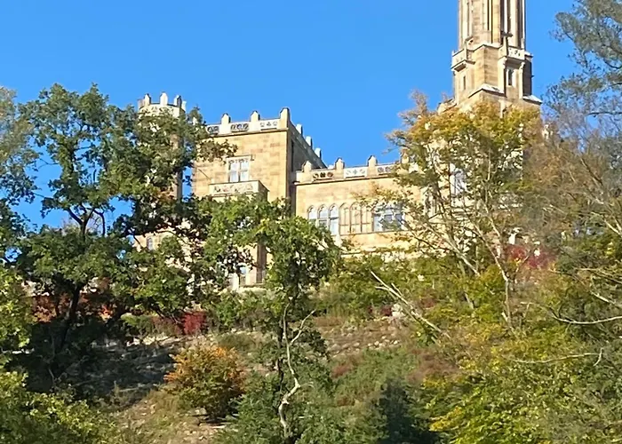 Mit Schloesserblick In I Grosse Dachterrasse I Parkplatz Kostenfrei Lejlighed