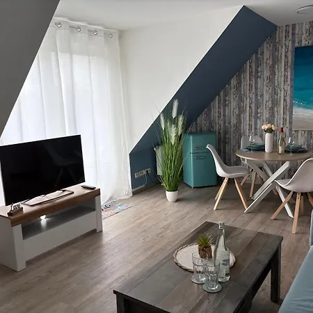 Mit Schloesserblick In I Grosse Dachterrasse I Parkplatz Kostenfrei Appartement Dresden