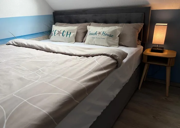 Mit Schloesserblick In I Grosse Dachterrasse I Parkplatz Kostenfrei *