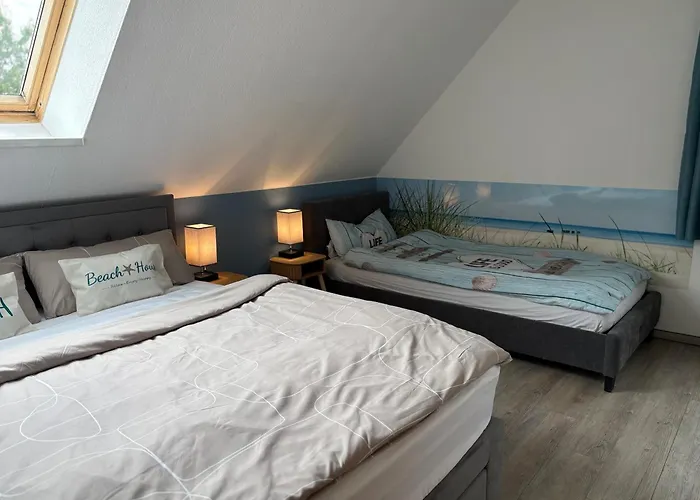 Mit Schloesserblick In I Grosse Dachterrasse I Parkplatz Kostenfrei Appartement Dresden