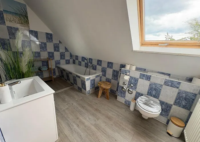 Mit Schloesserblick In I Grosse Dachterrasse I Parkplatz Kostenfrei Appartement *