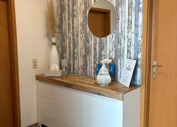 Mit Schloesserblick In I Grosse Dachterrasse I Parkplatz Kostenfrei Appartement *